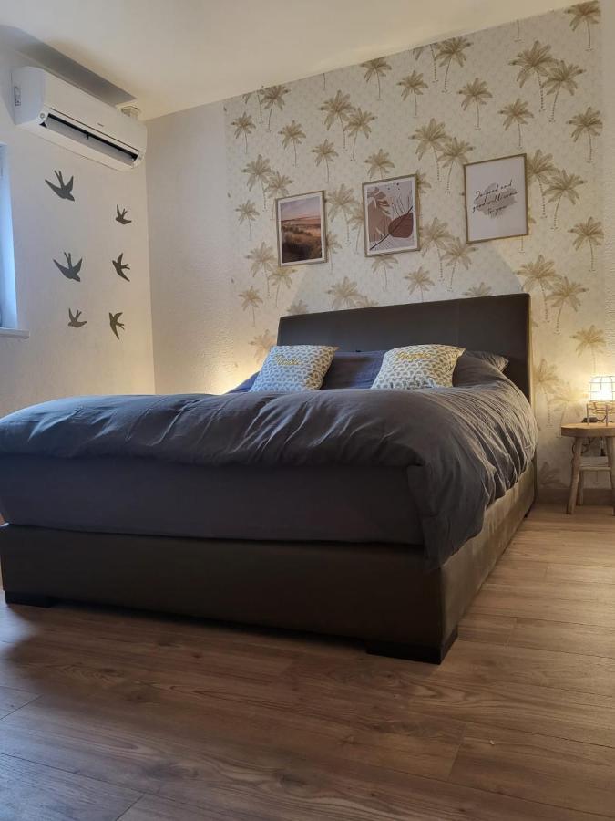 סאן לואיס Chambre Climatisee Et Cosy Auberge Du Manala Hotel 24 24 מראה חיצוני תמונה