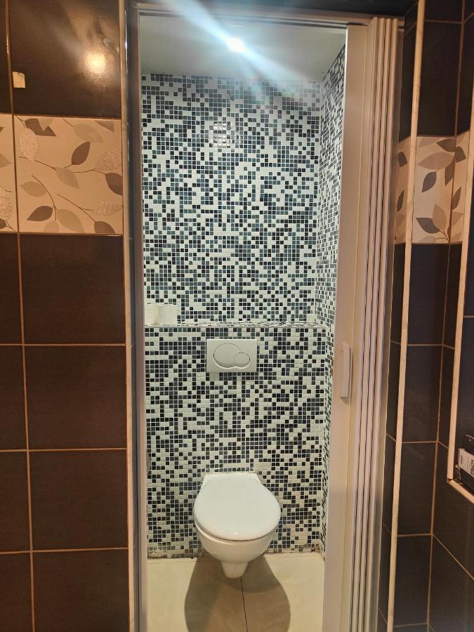 סאן לואיס Chambre Climatisee Et Cosy Auberge Du Manala Hotel 24 24 מראה חיצוני תמונה