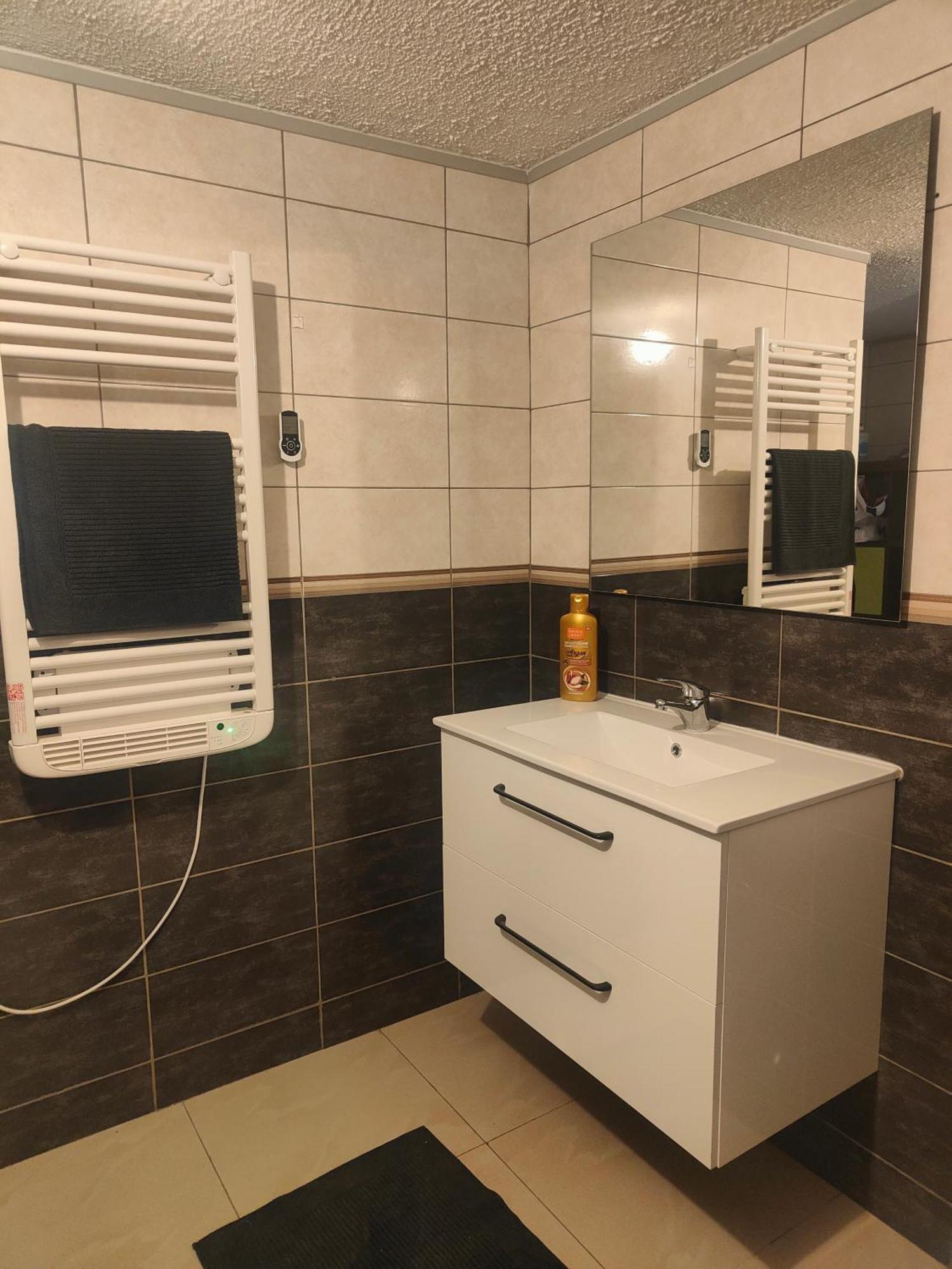 סאן לואיס Chambre Climatisee Et Cosy Auberge Du Manala Hotel 24 24 מראה חיצוני תמונה
